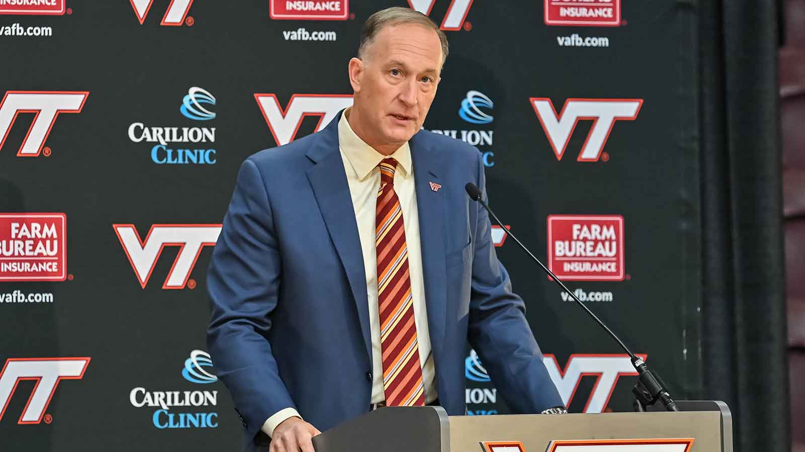 https://wp.clutchpoints.com/wp-content/uploads/2026/04/Virginia-Tech-AD-Whit-Babcock.jpg
