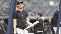 New York Yankees left fielder Cody Bellinger (35) takes batting practice prior to the game against the Miami Marlins at Yankee Stadium.