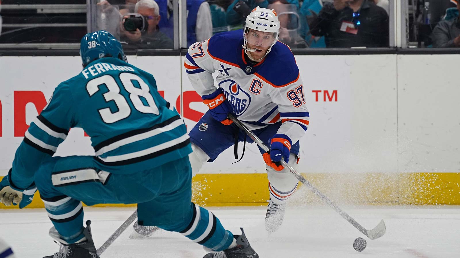 You won’t believe how quickly Oilers’ Conor McDavid nets hat trick, 5 points