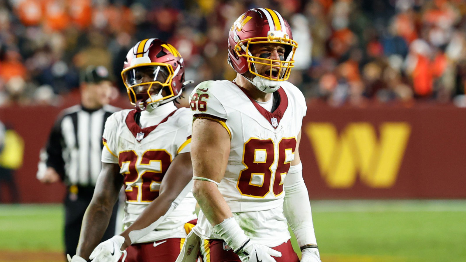 Zach Ertz teases potential return to Eagles to break franchise record