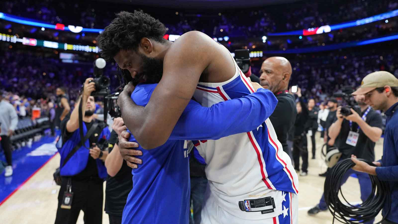 https://wp.clutchpoints.com/wp-content/uploads/2026/05/76ers-center-Joel-Embiid-2.jpg