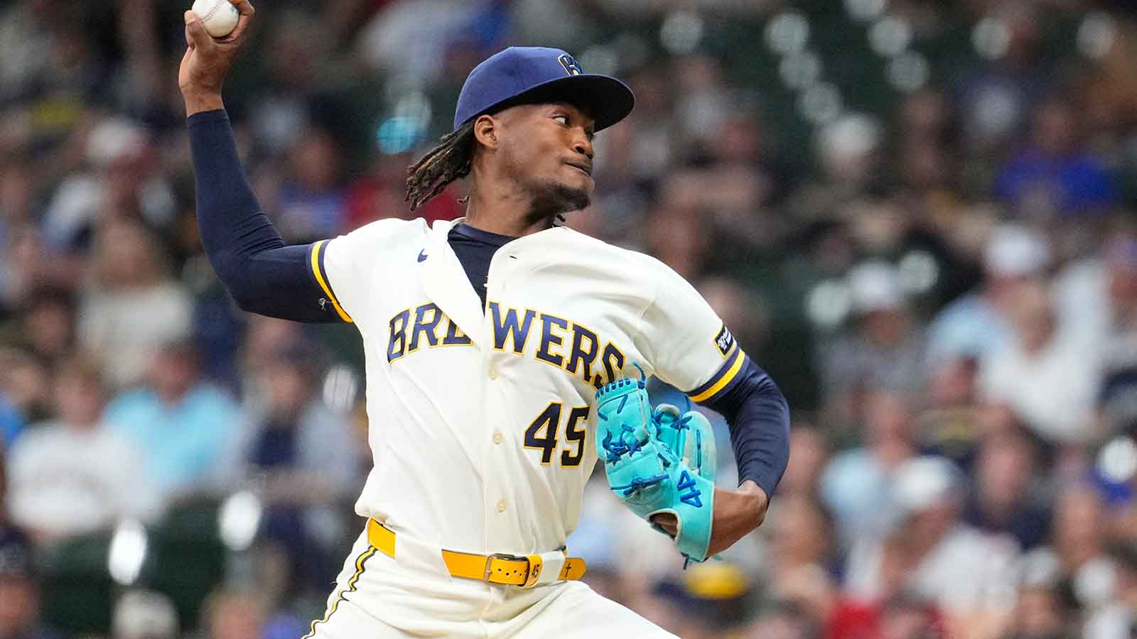 Brewers’ Pat Murphy hated this Abner Uribe celebration after sitting down Cardinals
