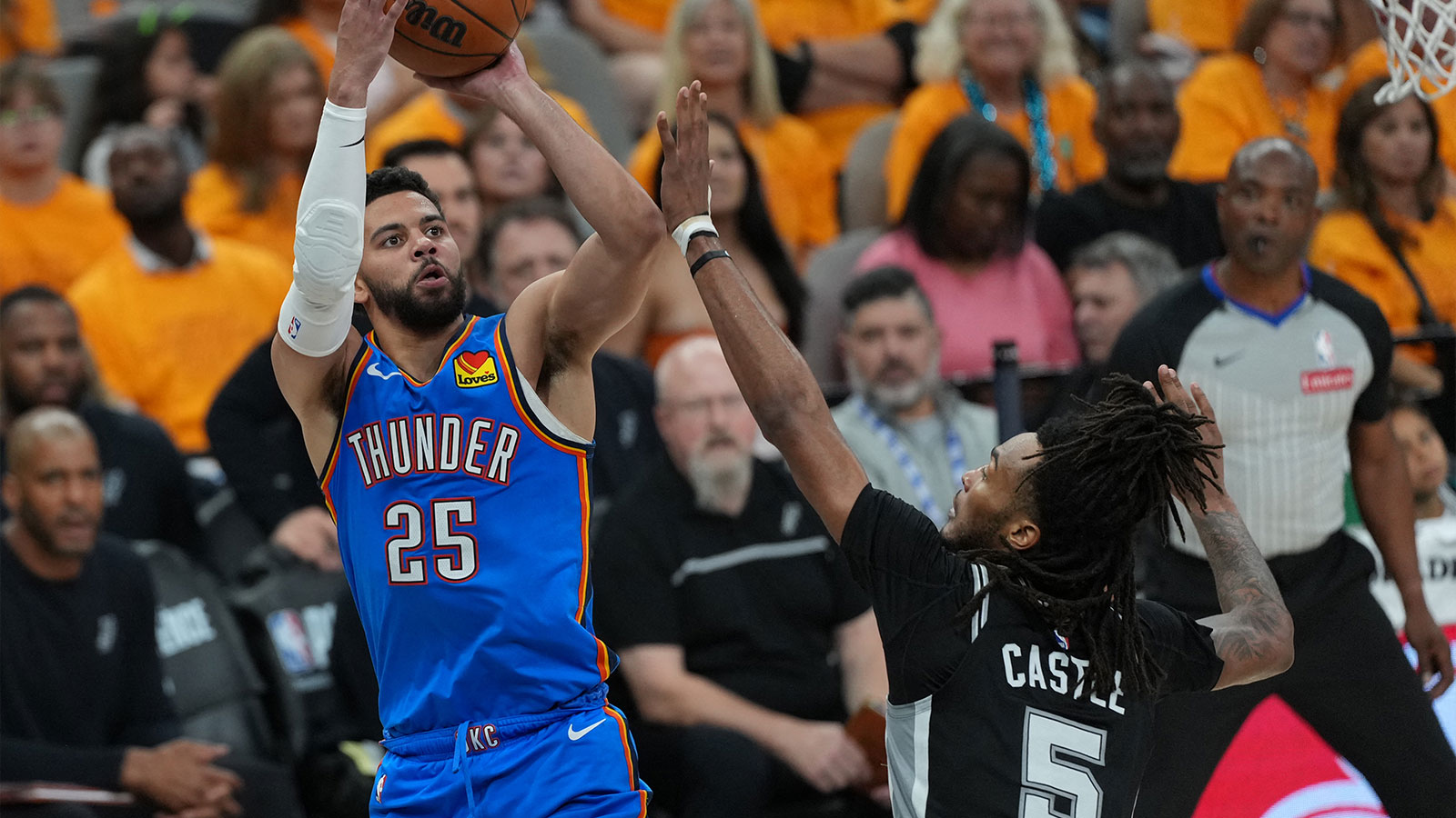 https://wp.clutchpoints.com/wp-content/uploads/2026/05/Ajay-Mitchell-shoots-over-a-defender.jpg