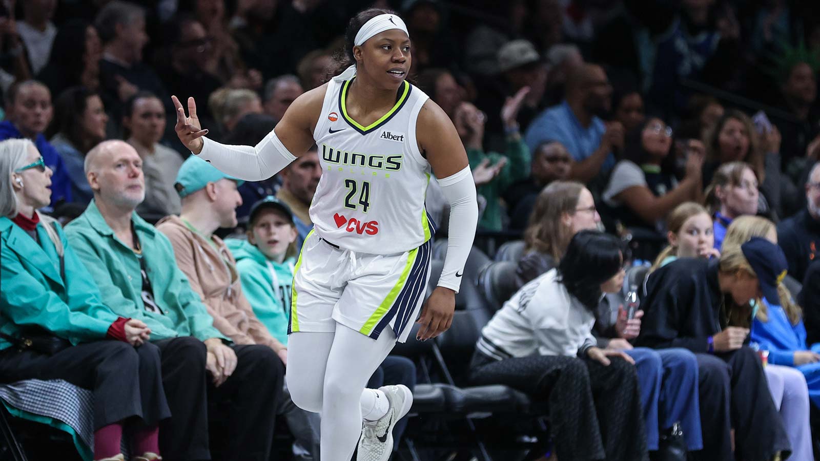 Wings' Arike Ogunbowale keeps it real on Commissioner's Cup money prize