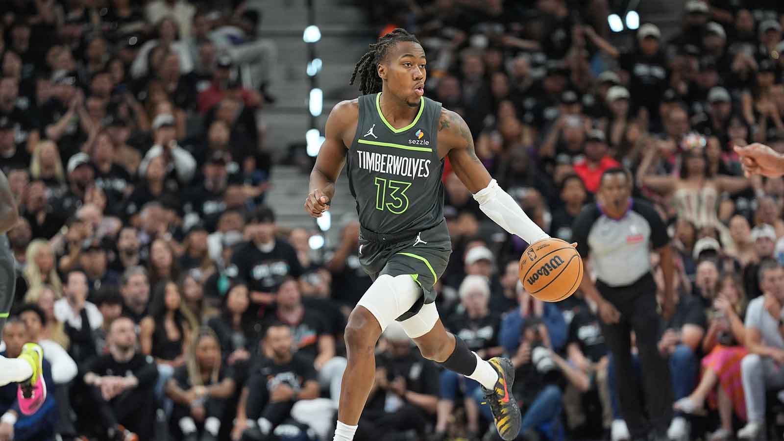 Ayo Dosunmu gets ‘most important free agent’ claim from Tim Connelly
