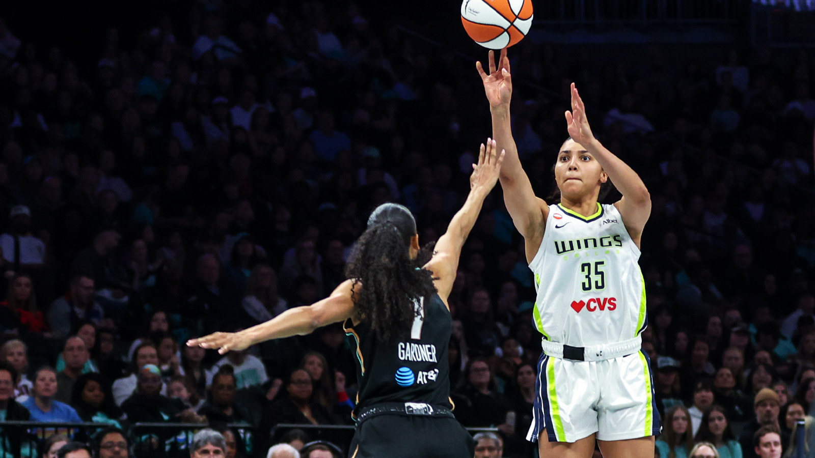 What Paige Bueckers said about Azzi Fudd’s breakout explosion