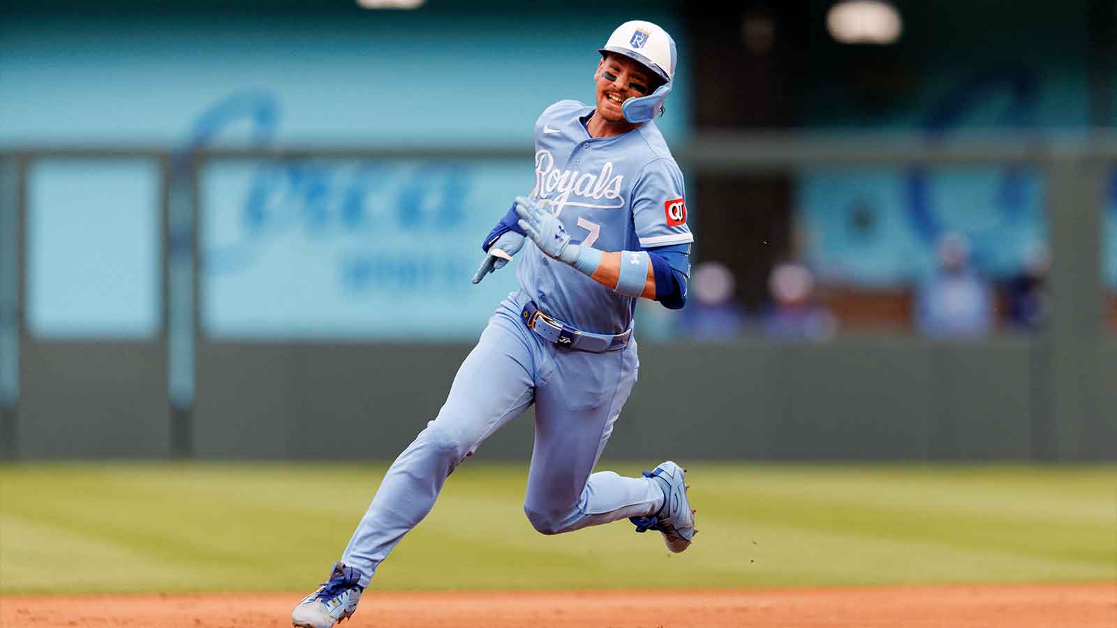 Watch Bobby Witt Jr.’s epic inside-the-park home run for Royals vs. Tigers