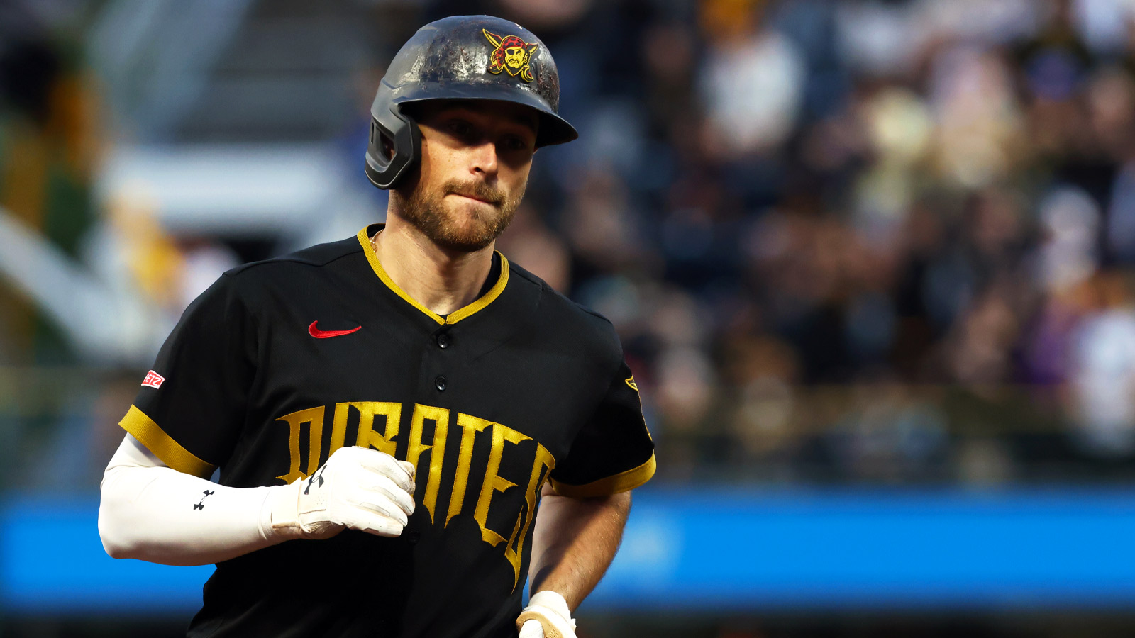 Pirates’ Brandon Lowe gets Cardinals rubber match started with inside-the-park homer