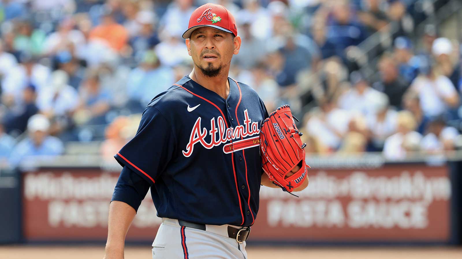 Braves DFAs Carlos Carrasco once again