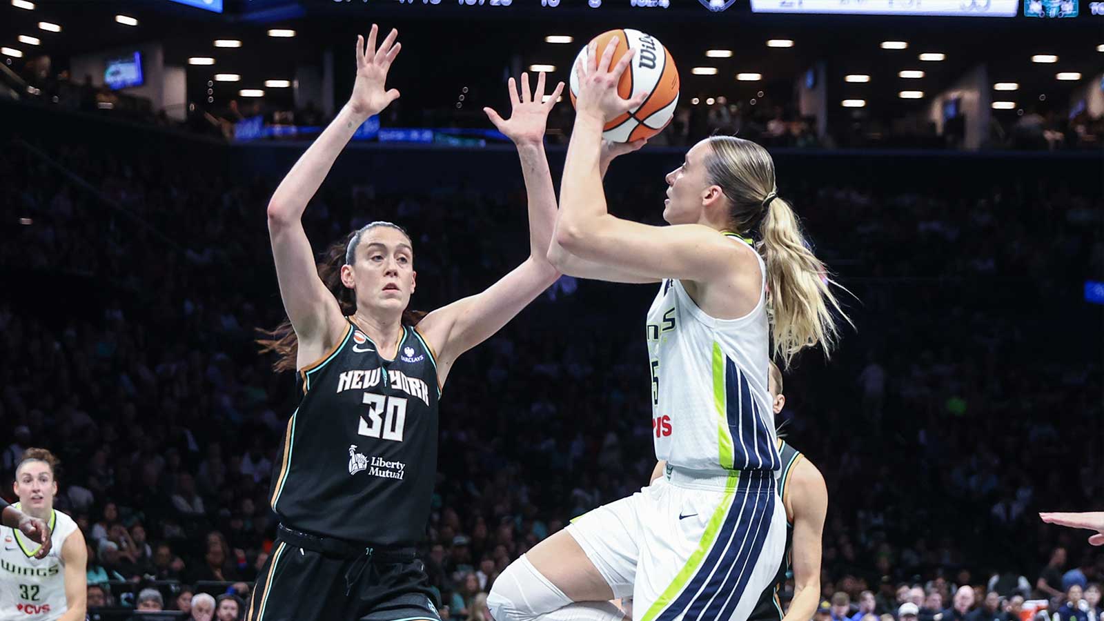 Liberty’s Breanna Stewart pinpoints issue after loss to Paige Bueckers, Wings