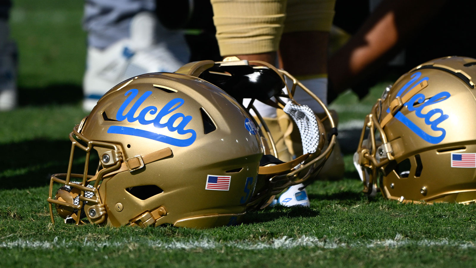UCLA Bruins land 4-star CB after Georgia decommitment