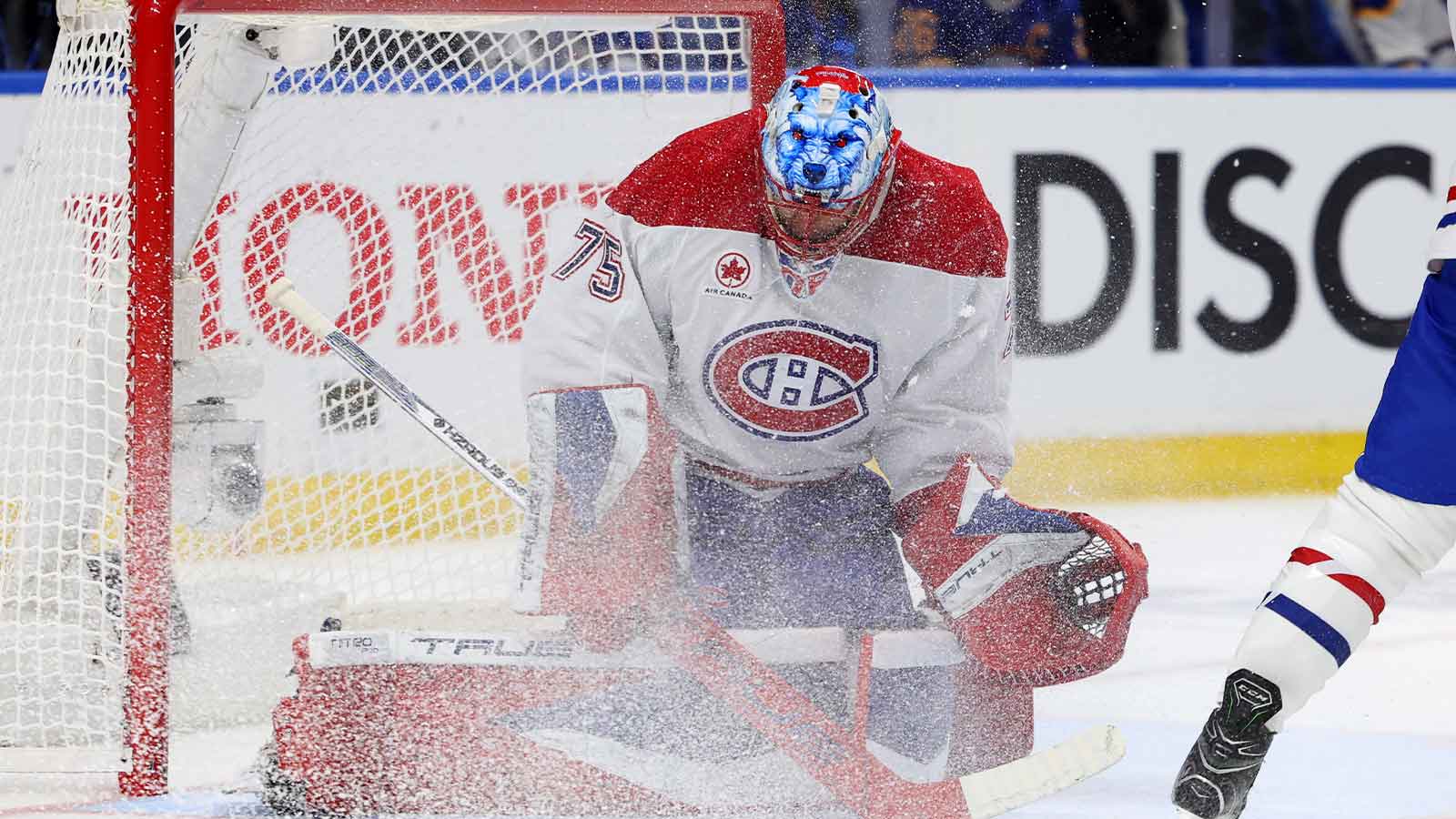 Canadiens’ Nick Suzuki reveals message to Jakub Dobes before comeback