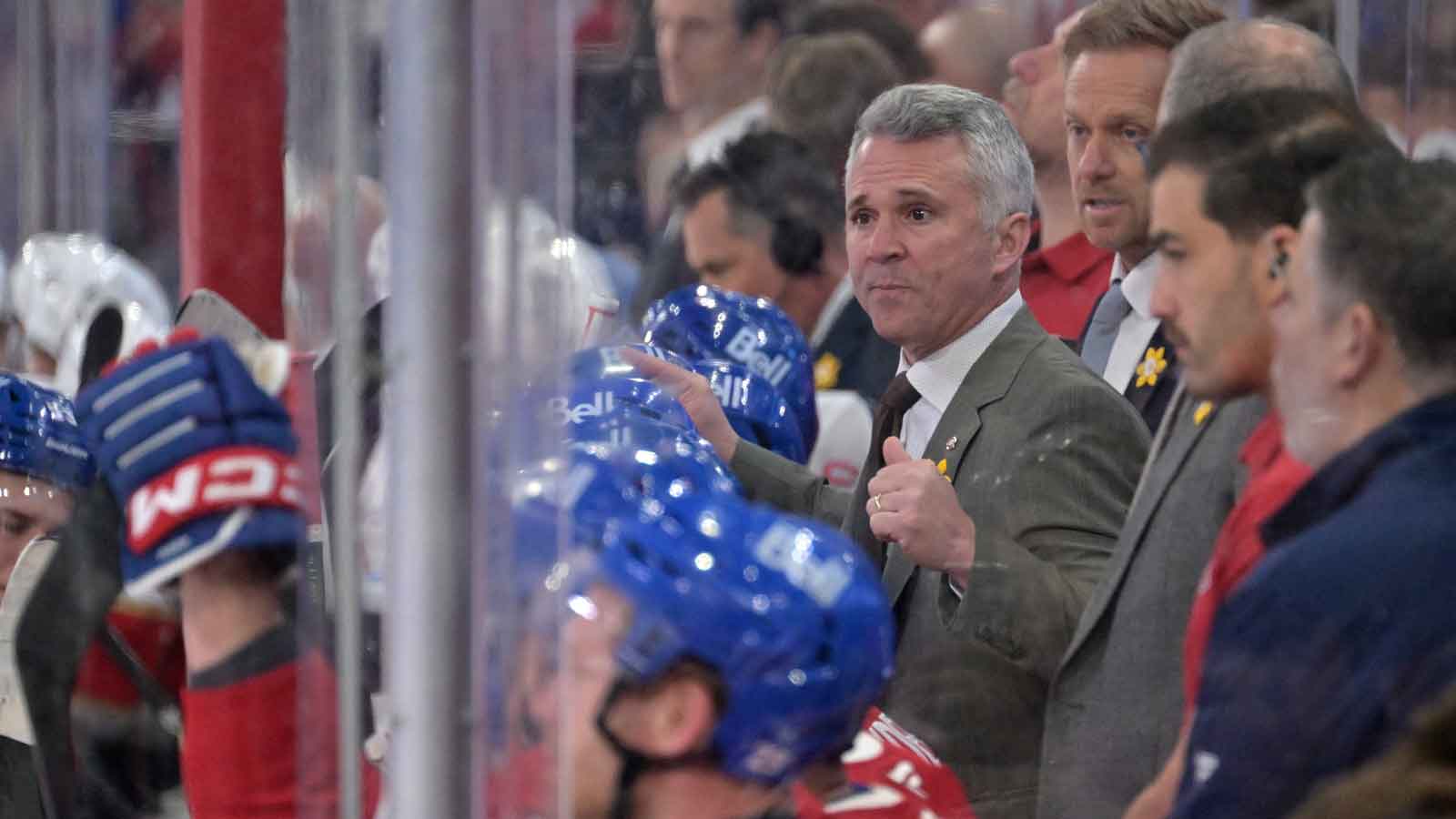 Martin St. Louis goes full Jordan Belfort in locker room after Game 7 Canadiens win