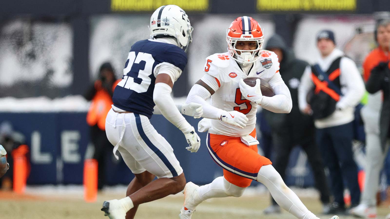 Clemson lands 2027 IOL over Penn State, Georgia