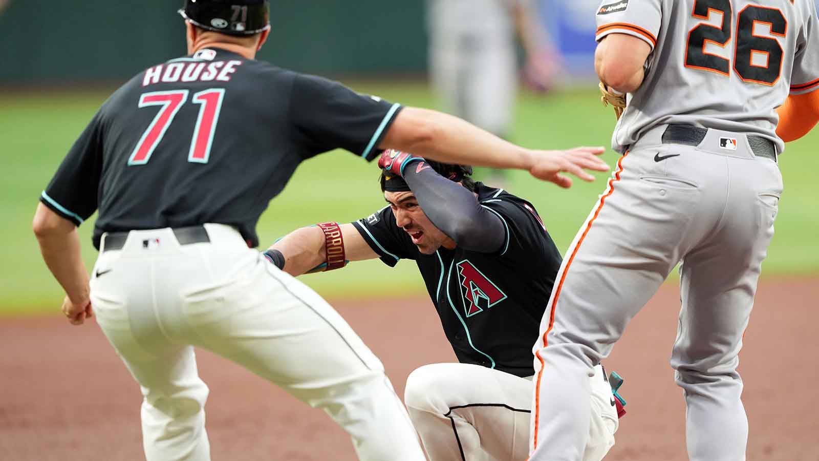 Diamondbacks’ Corbin Carroll gets beaned in the head, still scores on Little League homer