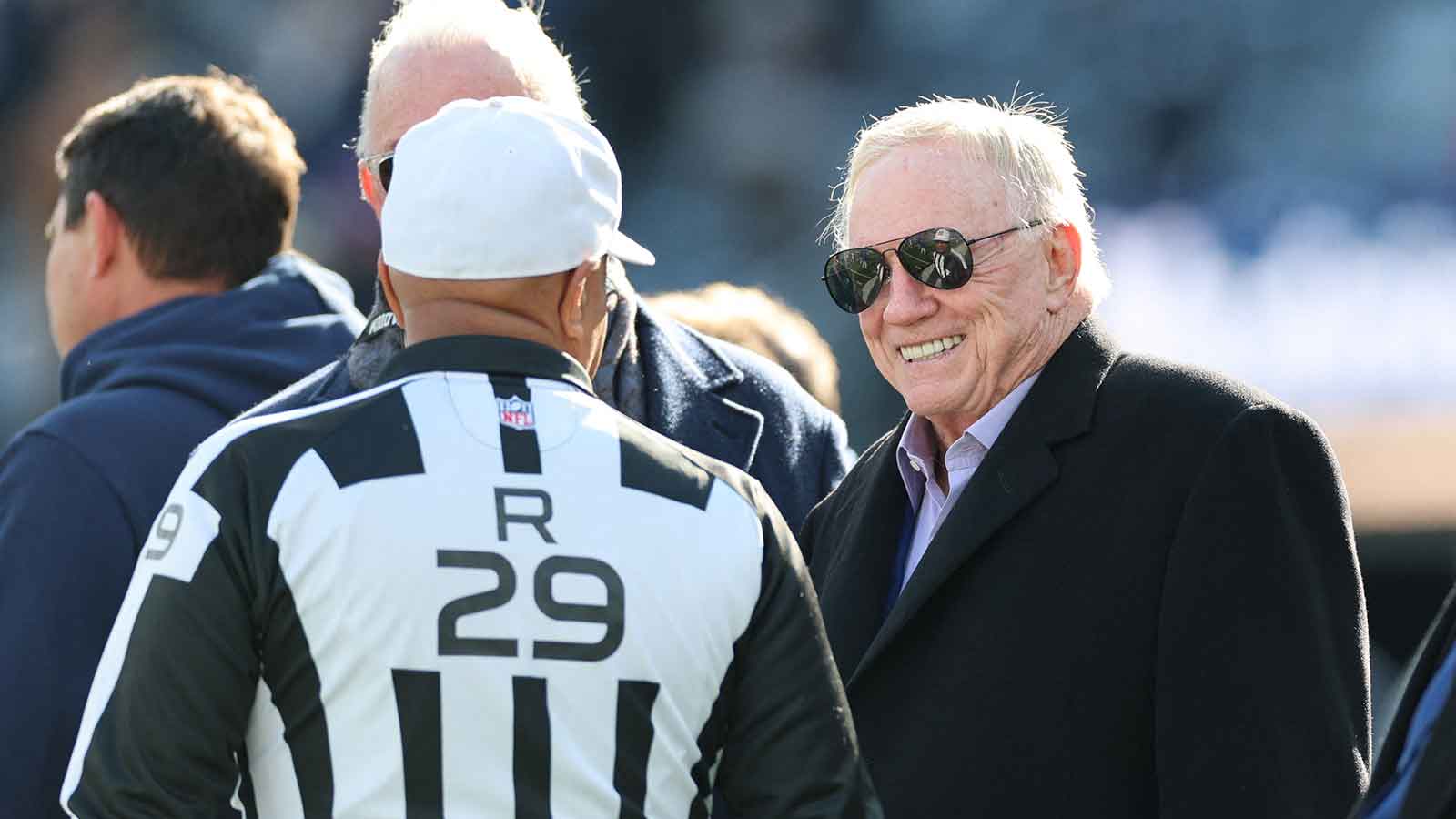 Cowboys’ Jerry Jones bets big on last hurrah at Super Bowl bid