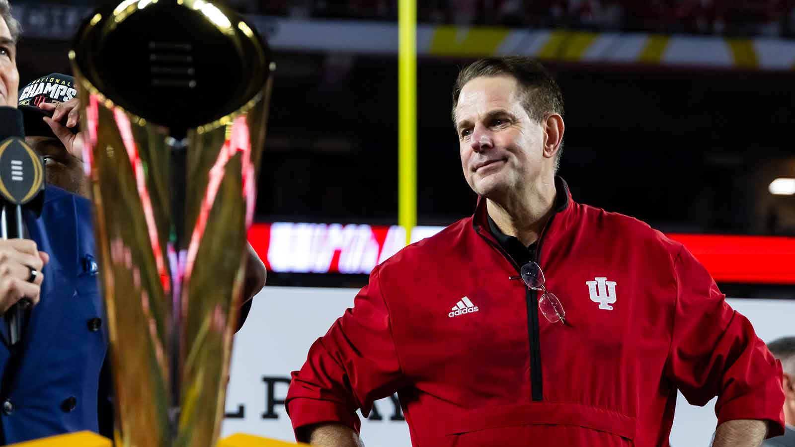 Donald Trump’s candid reaction to Indiana Football HC Curt Cignetti’s NIL joke