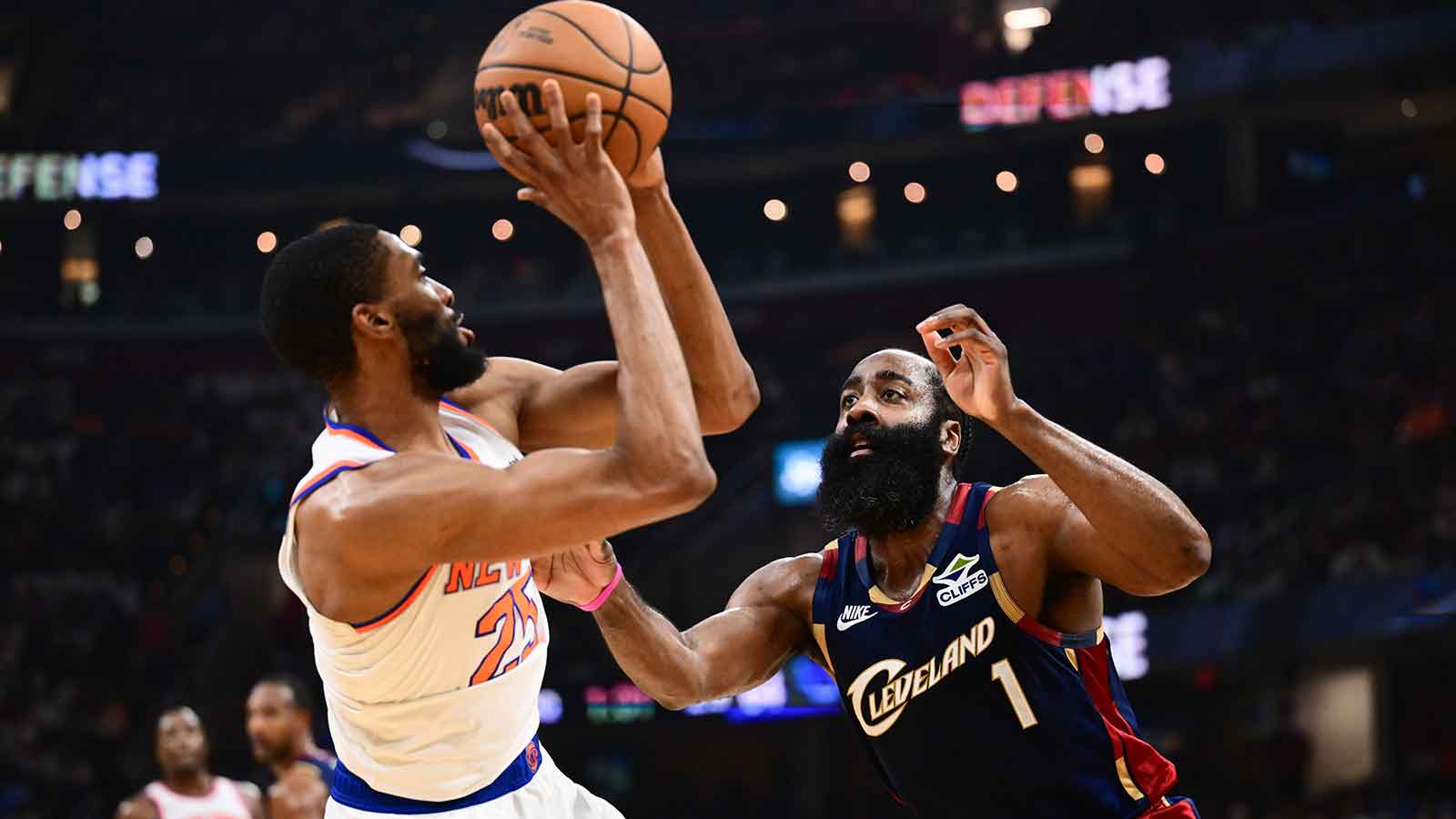 Cavs’ Dan Gilbert sends powerful message after ECF downfall vs. Knicks