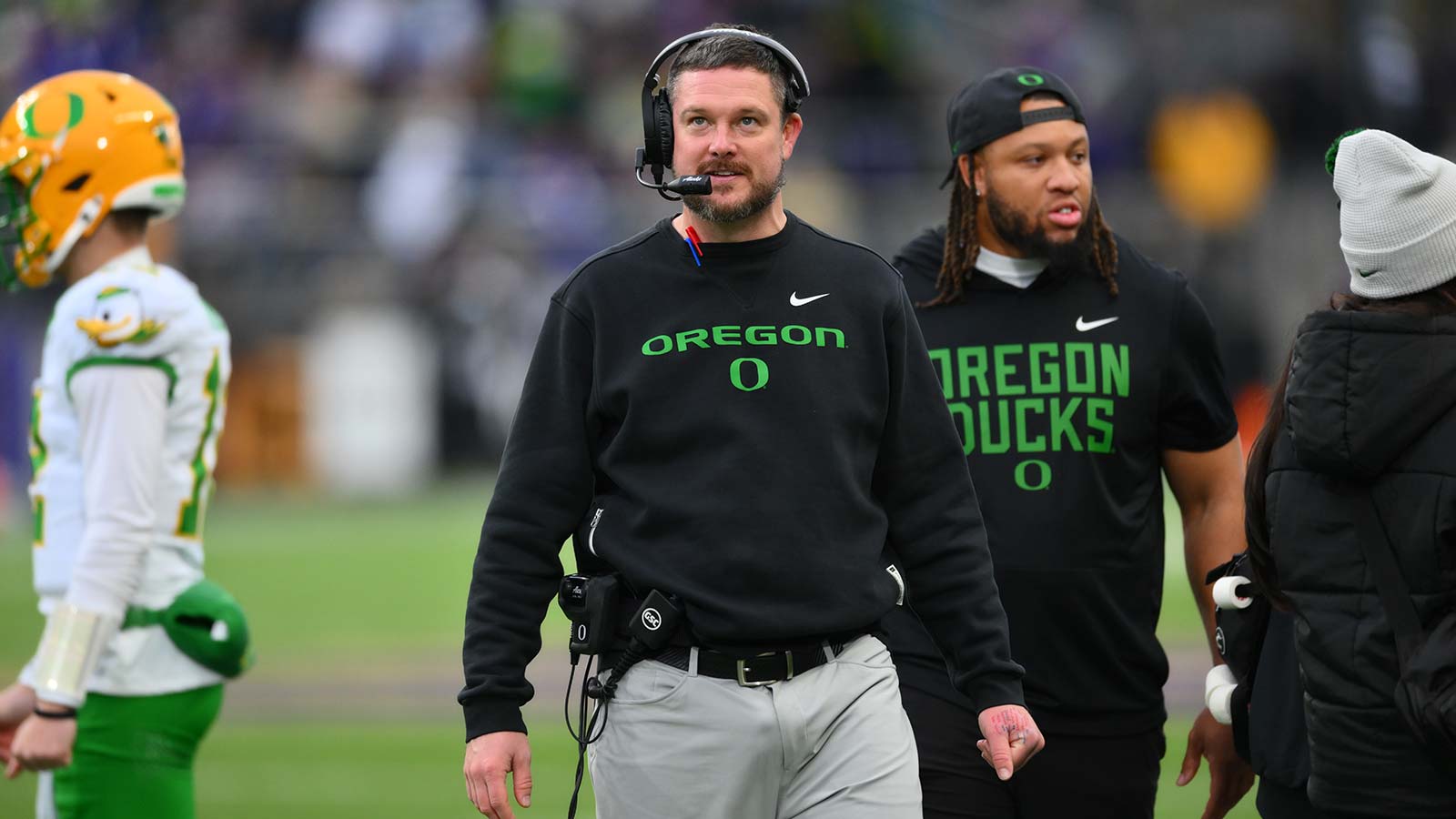 Oregon HC Dan Lanning defends CFP expansion with March Madness comparison