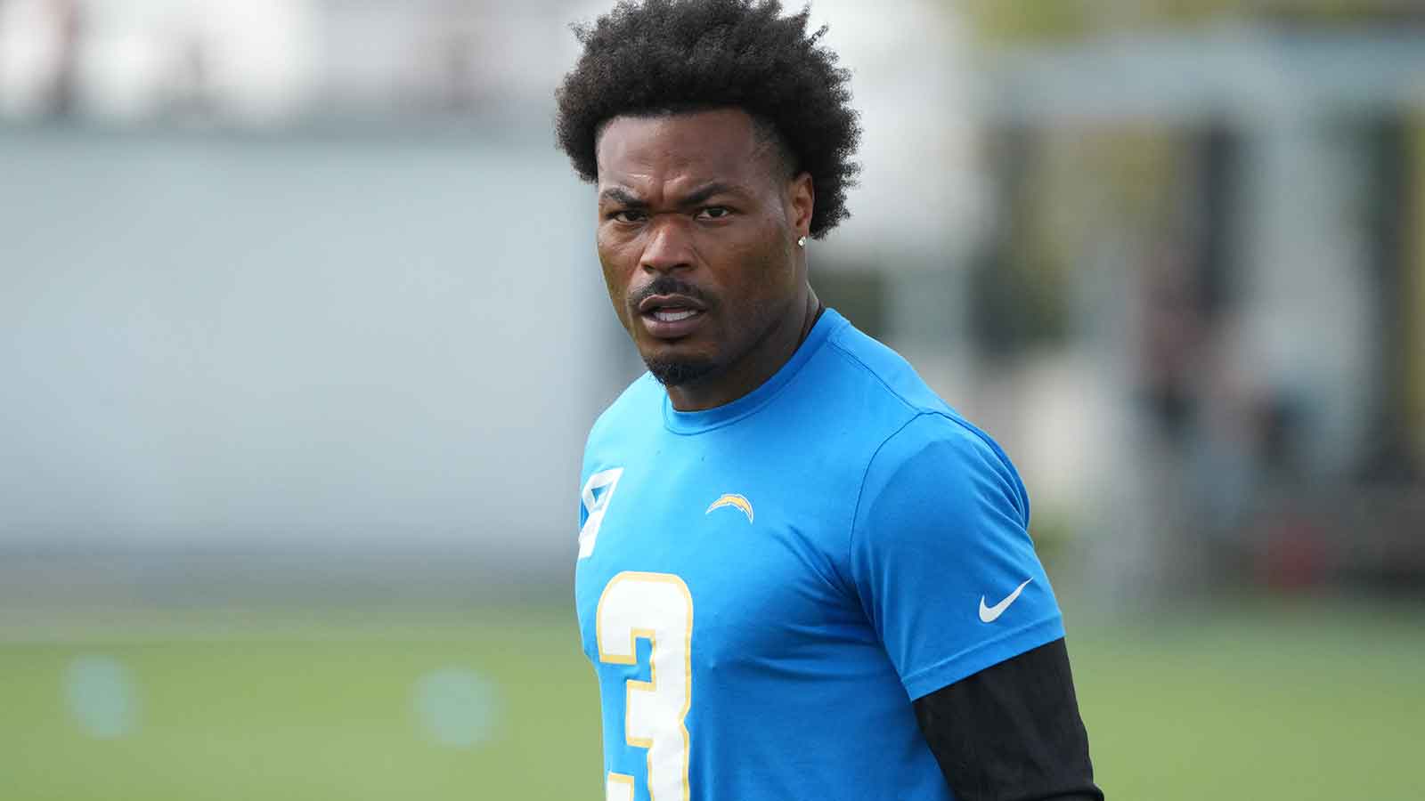 Chargers’ Derwin James shares immediate 3-word reaction to historic contract