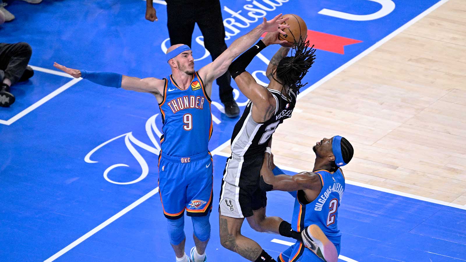 Watch Devin Vassell put exclamation mark dunk in Game 7 win over Thunder
