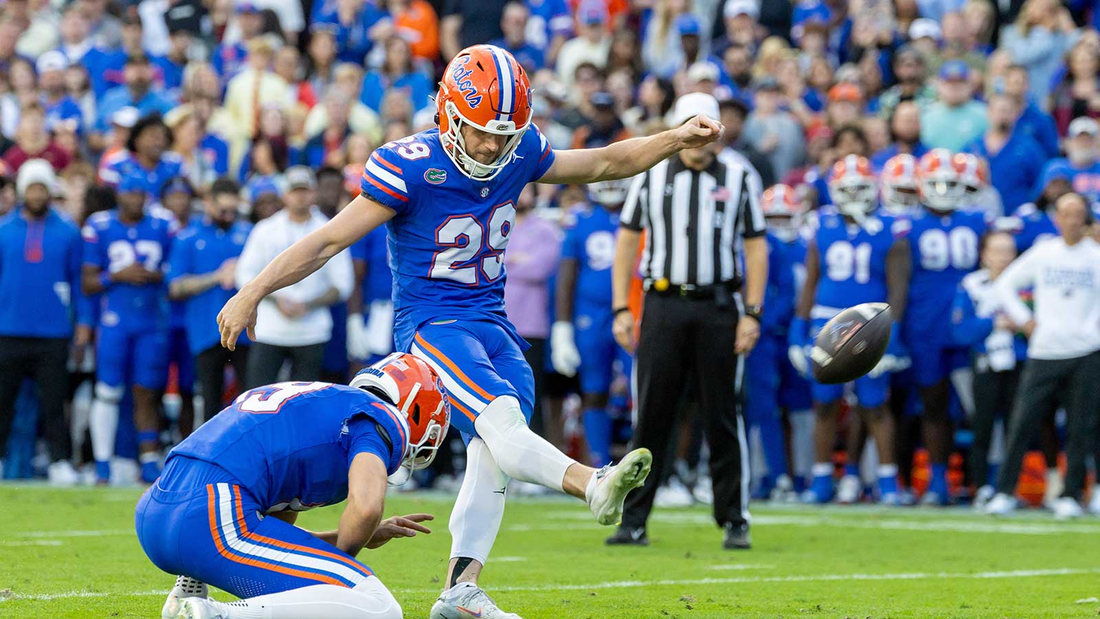 Florida Gators kicker Trey Smack (29) kicks a field goal during the first quarter against the Florida State Seminoles