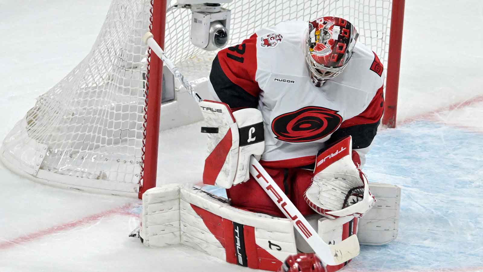 Hurricanes’ Frederik Andersen sets new record after Game 4 Canadiens shutout