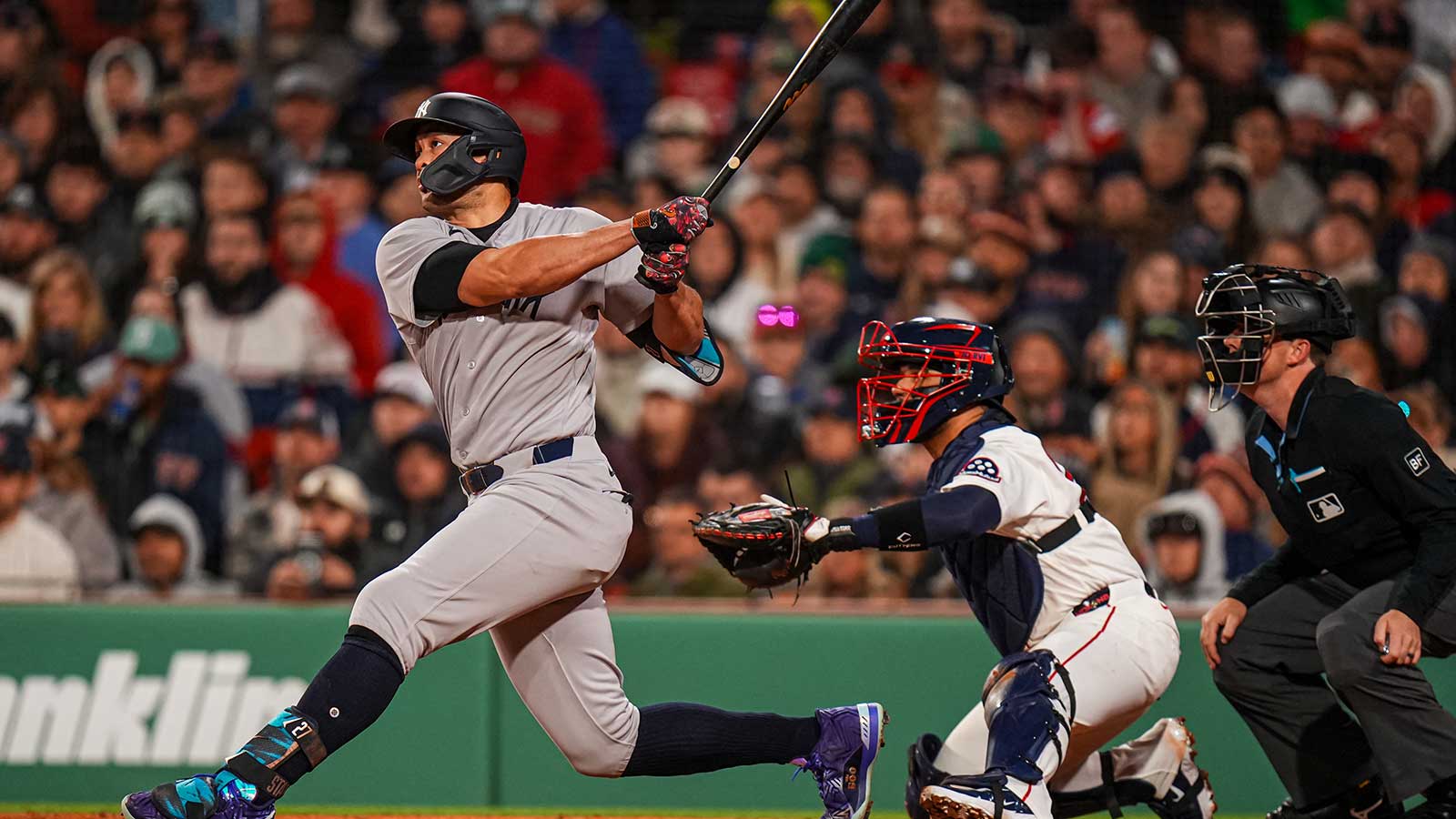 Yankees manager Aaron Boone provides crucial Giancarlo Stanton, Jasson Dominguez injury updates