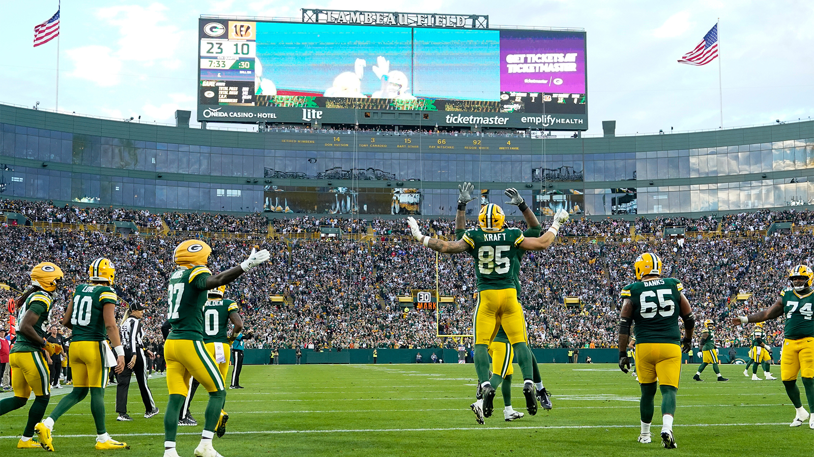 Green Bay Packers tight end Tucker Kraft (85) celebrates a touchdown in the fourth quarter