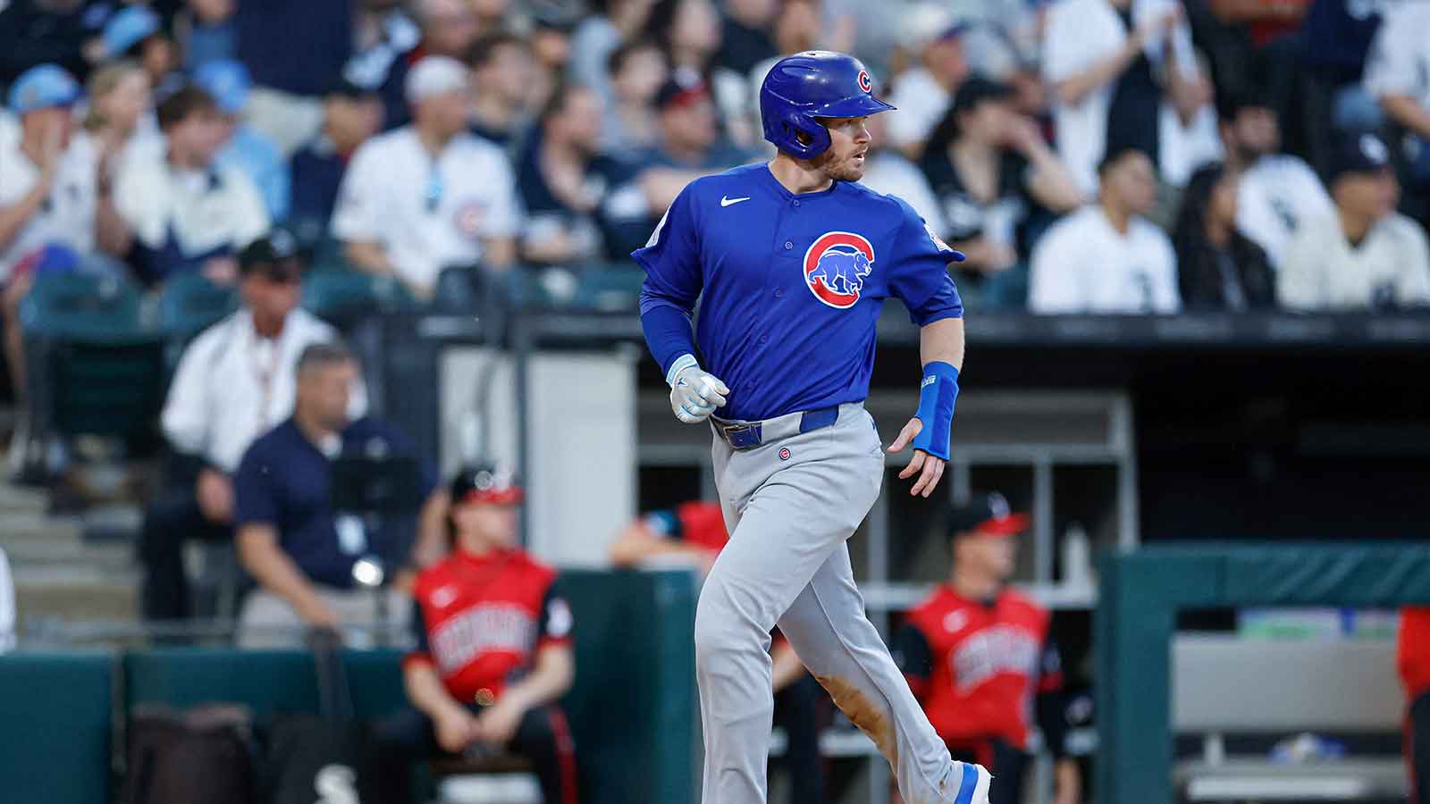 Here’s the proof the wind absolutely hates the Cubs’ Ian Happ with a passion
