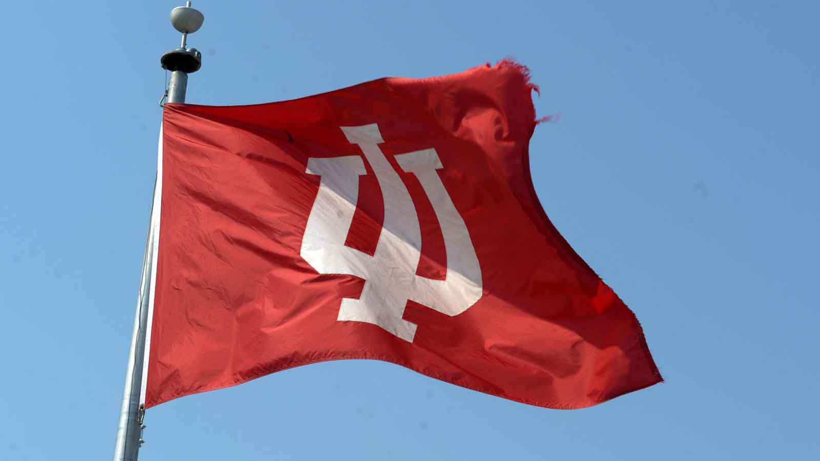Indiana football lands big commitment from 4-star linebacker