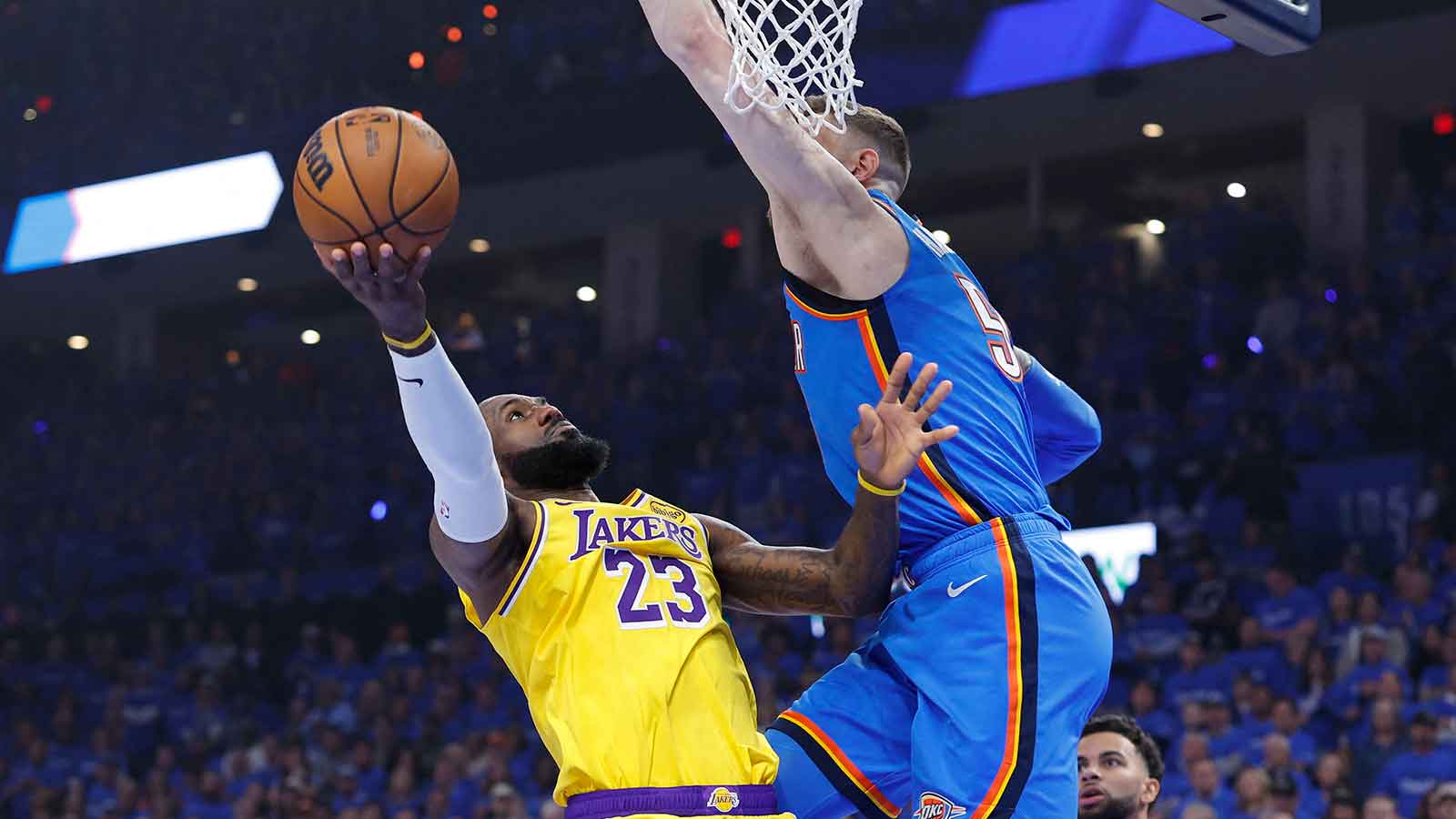 JJ Redick drops 5-word admission on Lakers’ consistent struggles vs. Thunder