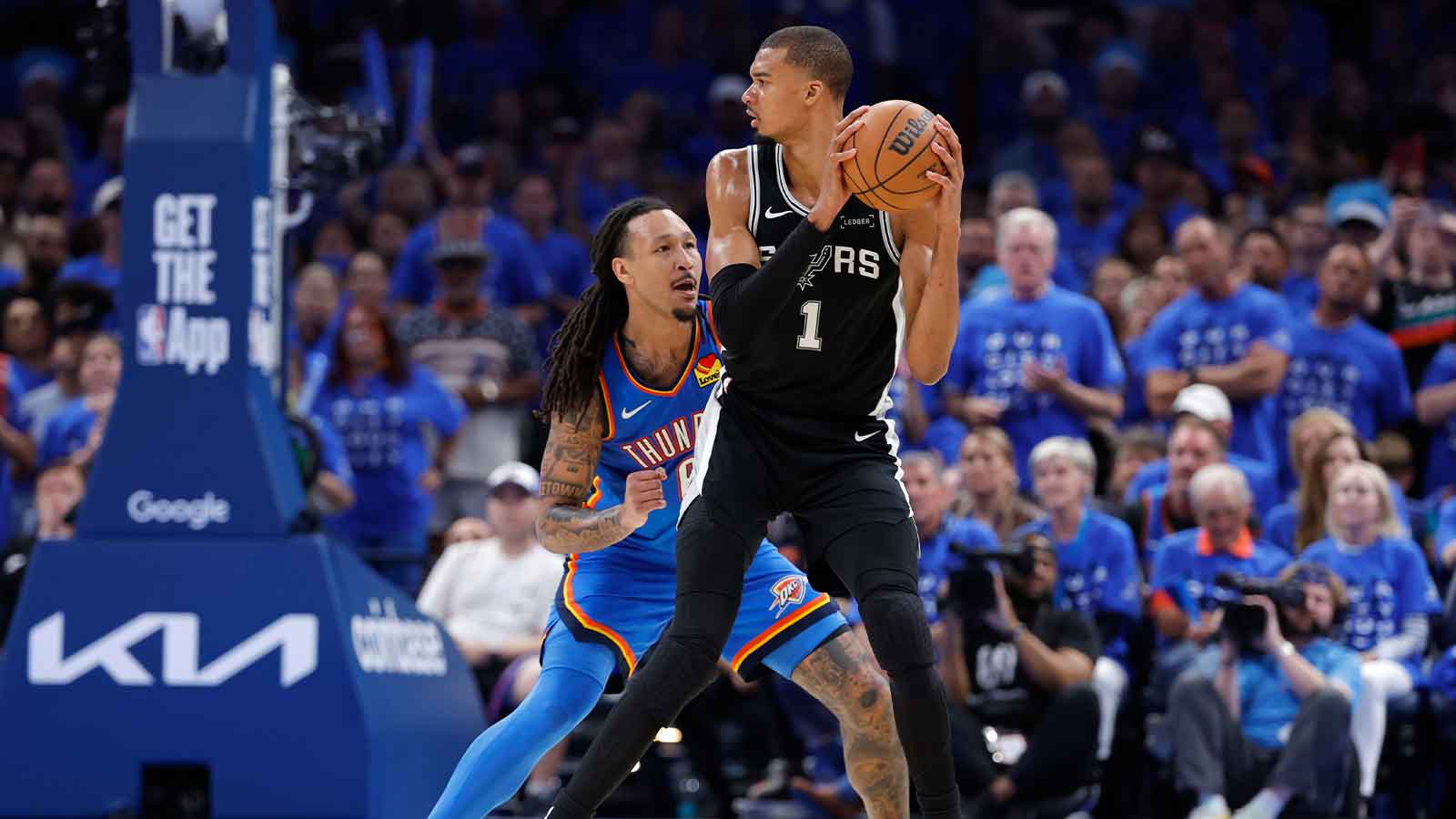 https://wp.clutchpoints.com/wp-content/uploads/2026/05/Jaylin-Williams-of-OKC-guarding-Victor-Wembanyama.jpg