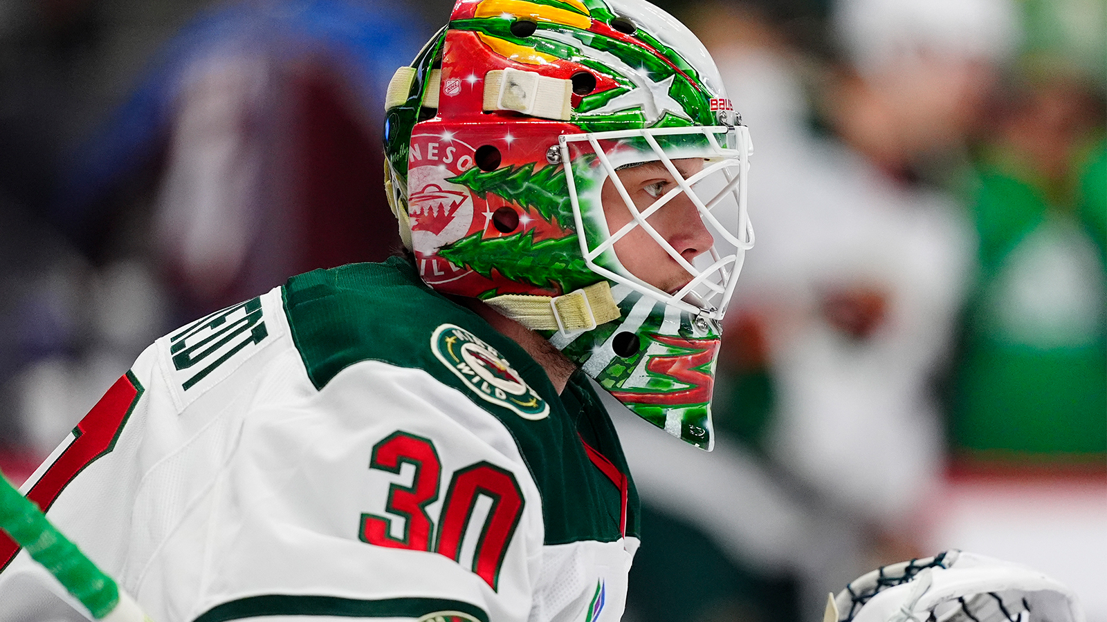 https://wp.clutchpoints.com/wp-content/uploads/2026/05/Jesper-Wallstedt-in-action-against-the-Avalanche.jpg