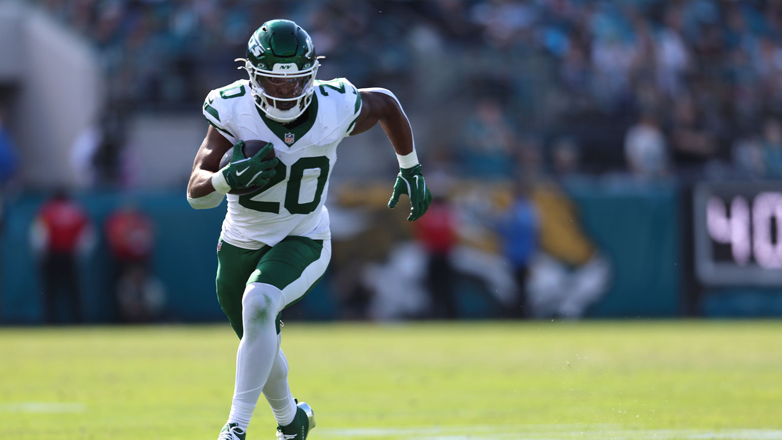 Jets’ Breece Hall sends powerful message after signing new contract