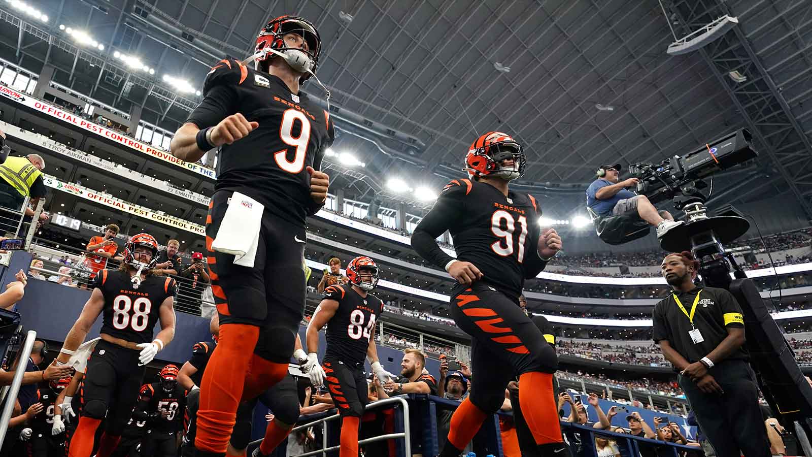 Bengals QB Joe Burrow’s cheeky take on Trey Hendrickson signing with Ravens will raise eyebrows