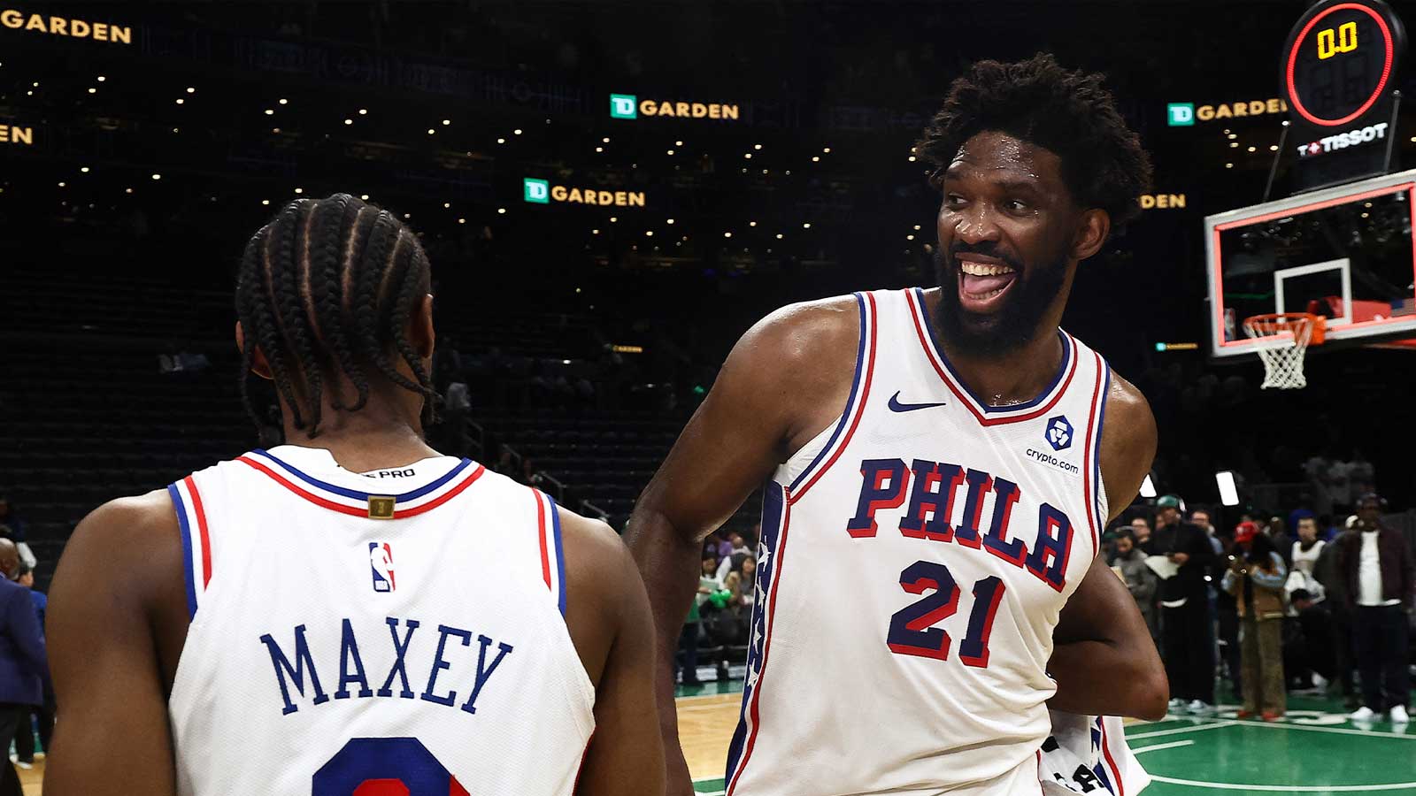 Knicks fans erupt with disrespectful Joel Embiid chant in Game 1