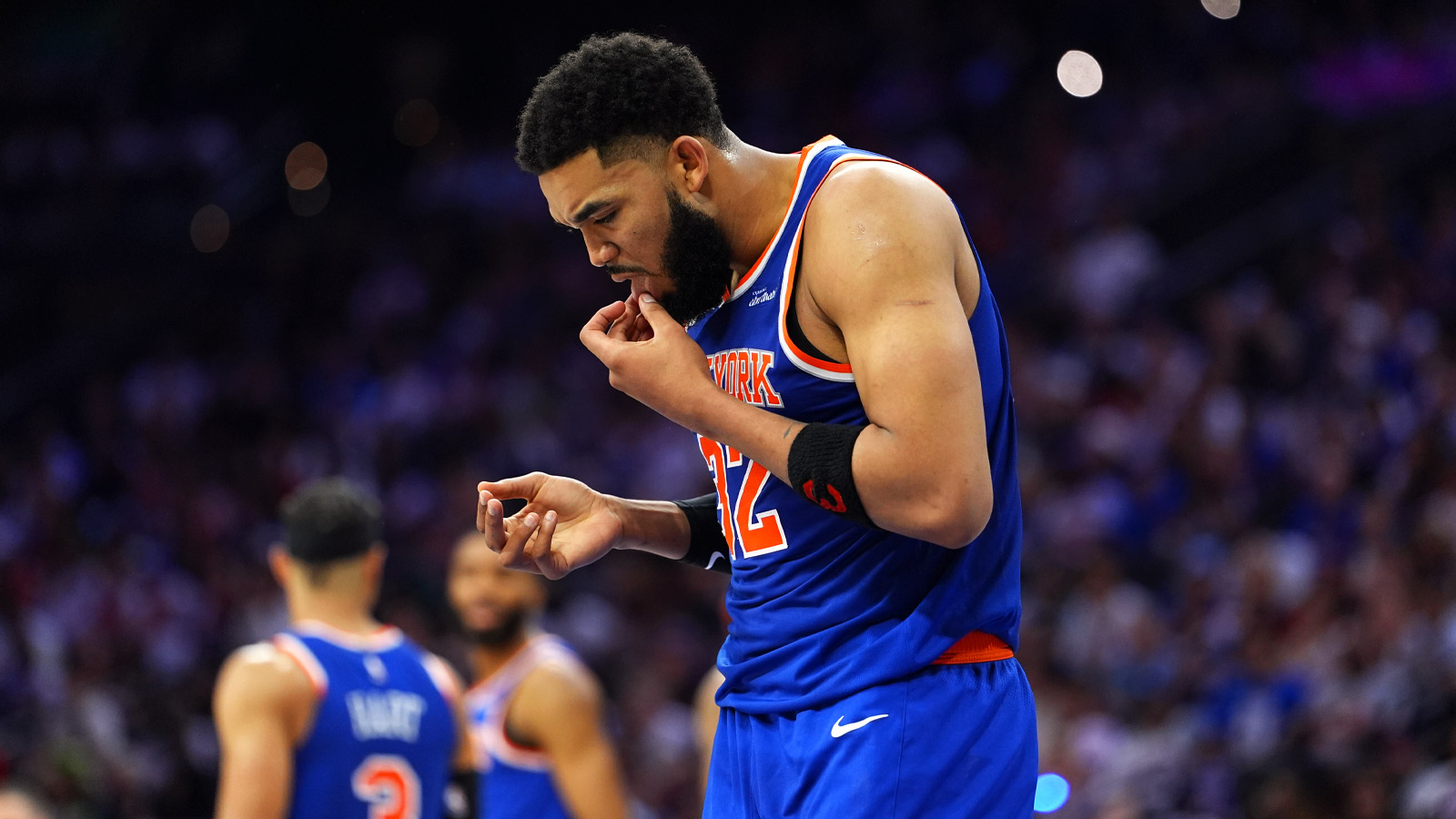 https://wp.clutchpoints.com/wp-content/uploads/2026/05/Karl-Anthony-Towns-3.jpg