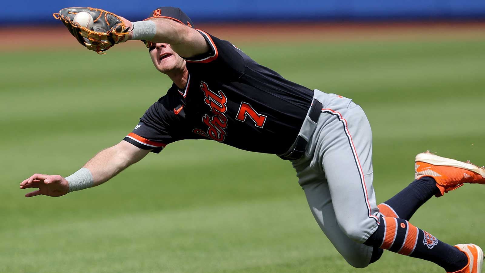 Tigers’ Kevin McGonigle makes jaw-dropping play to steal hit from Mets’ AJ Ewing