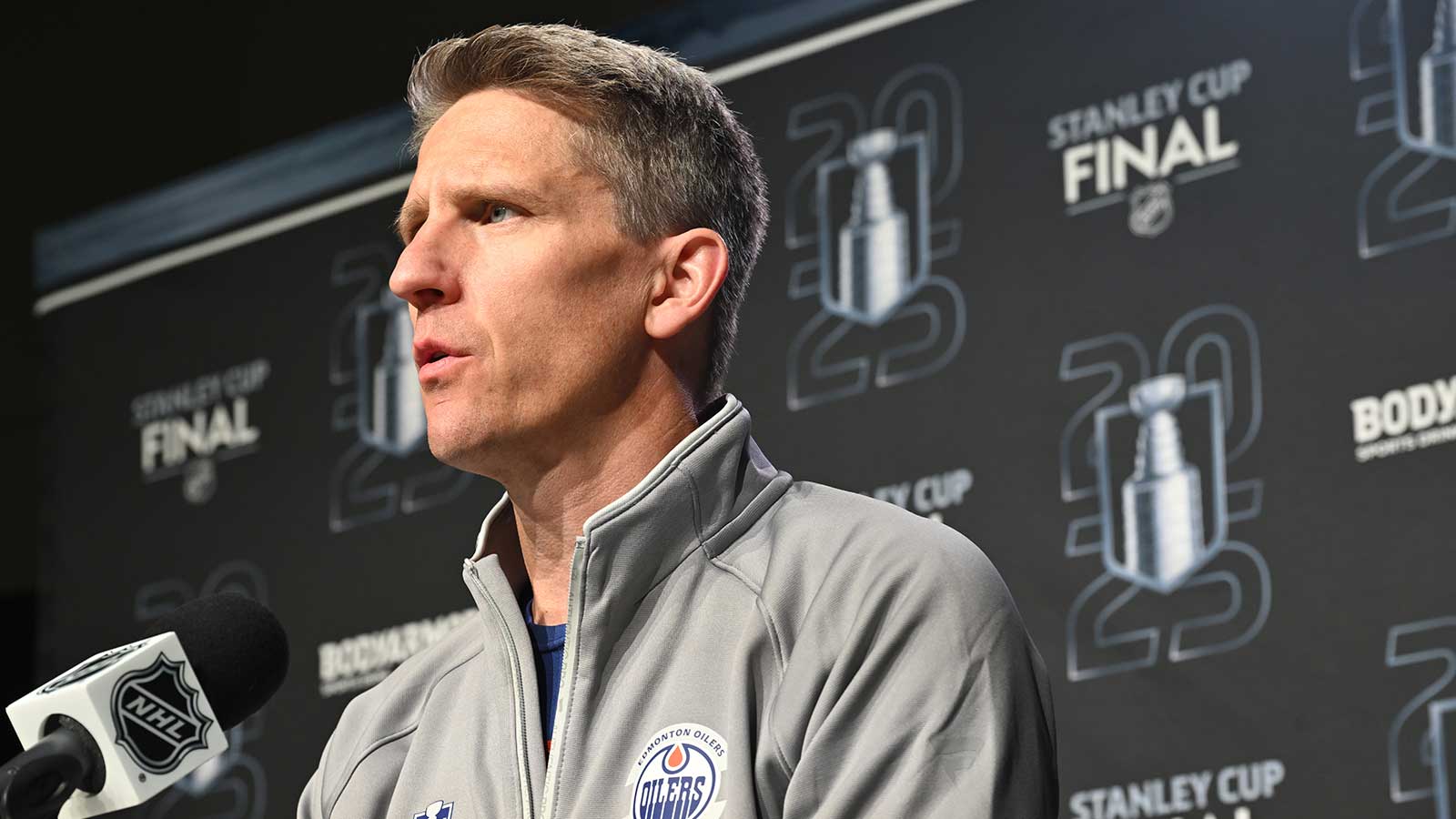 Oilers rumors: Edmonton players upset by Kris Knoblauch firing getting leaked