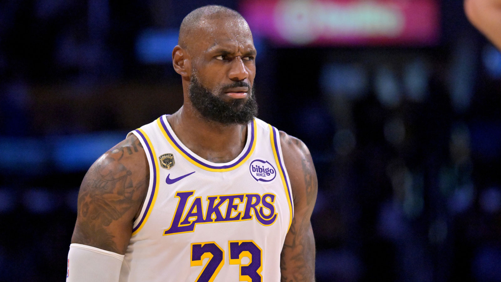 Skip Bayless blasts LeBron James’ new ‘scapegoat’ for Lakers struggles in Game 3