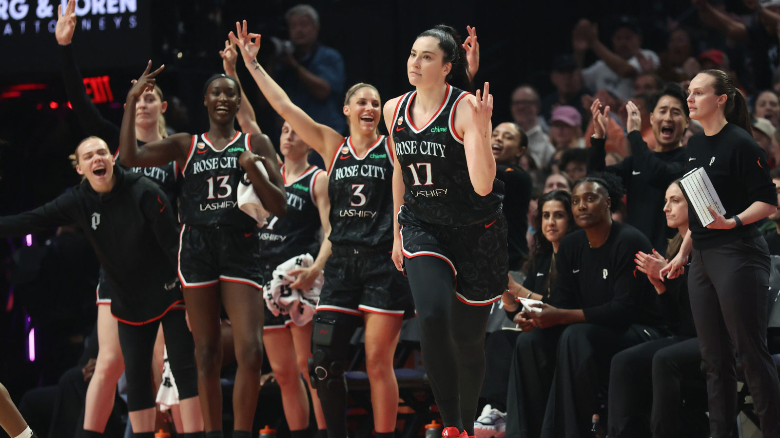 How Megan Gustafson’s perfect game fueled Fire vs. Fever