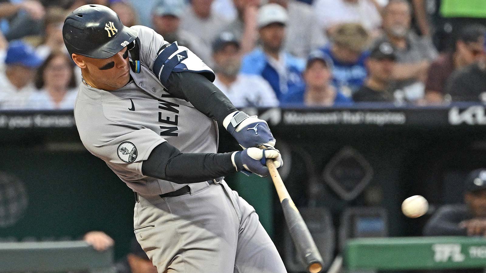 Yankees offense makes insane franchise history in drubbing of Royals