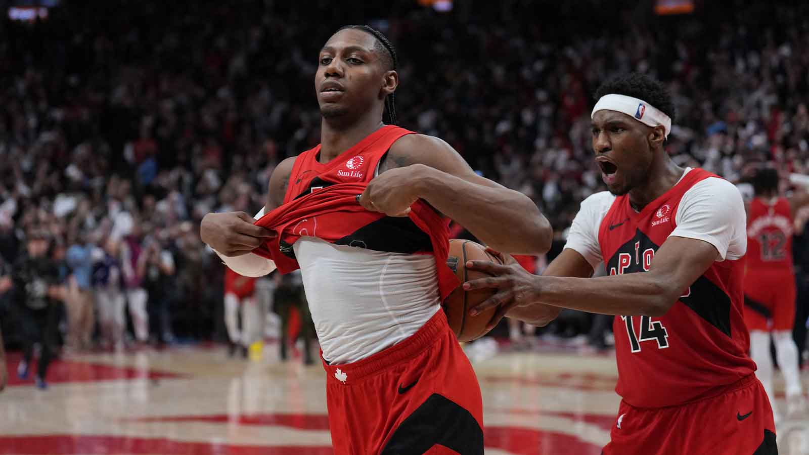 Watch Raptors fans go crazy after RJ Barrett’s Game 6 game-winner