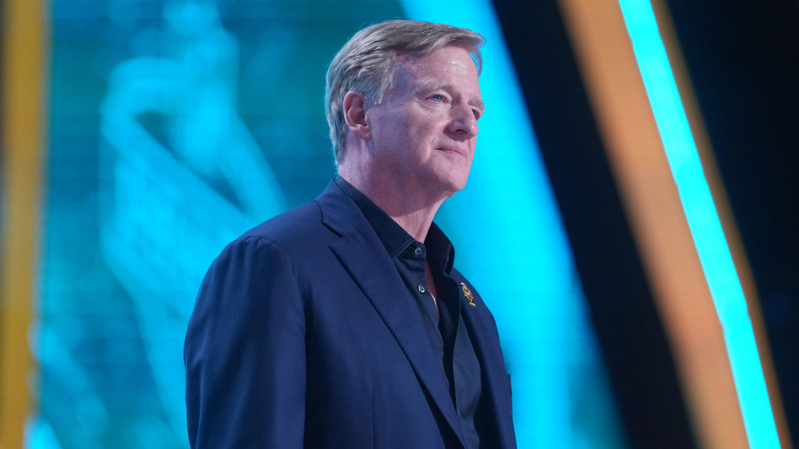 Donald Trump calls out NFL for moving games to paid streaming platforms