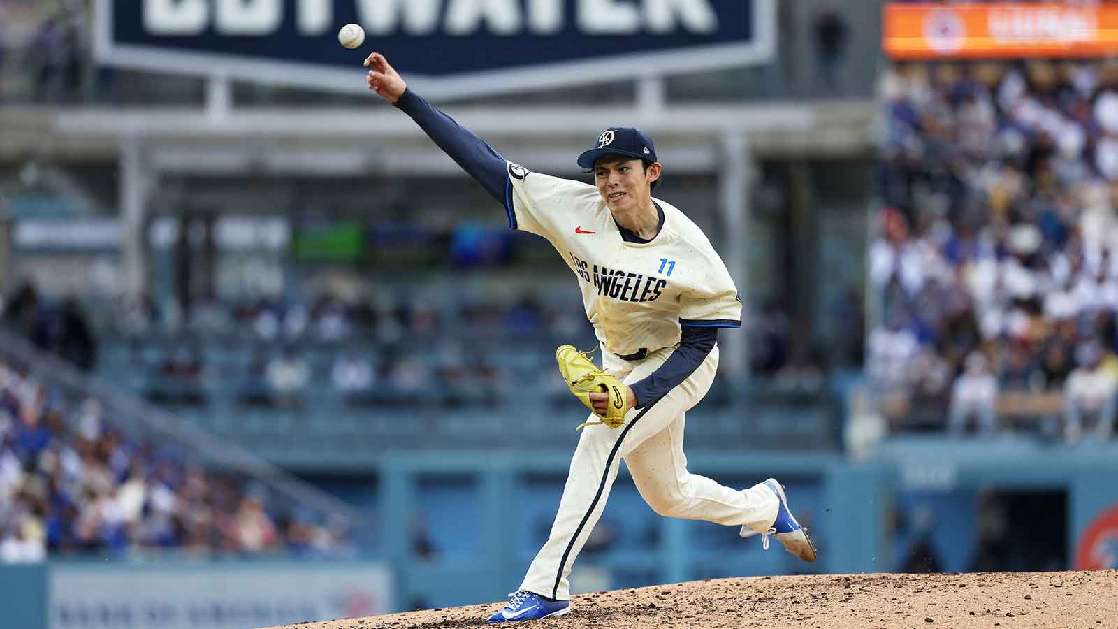 Dodgers’ Dave Roberts gives in-game review of Roki Sasaki’s stuff vs. Cardinals