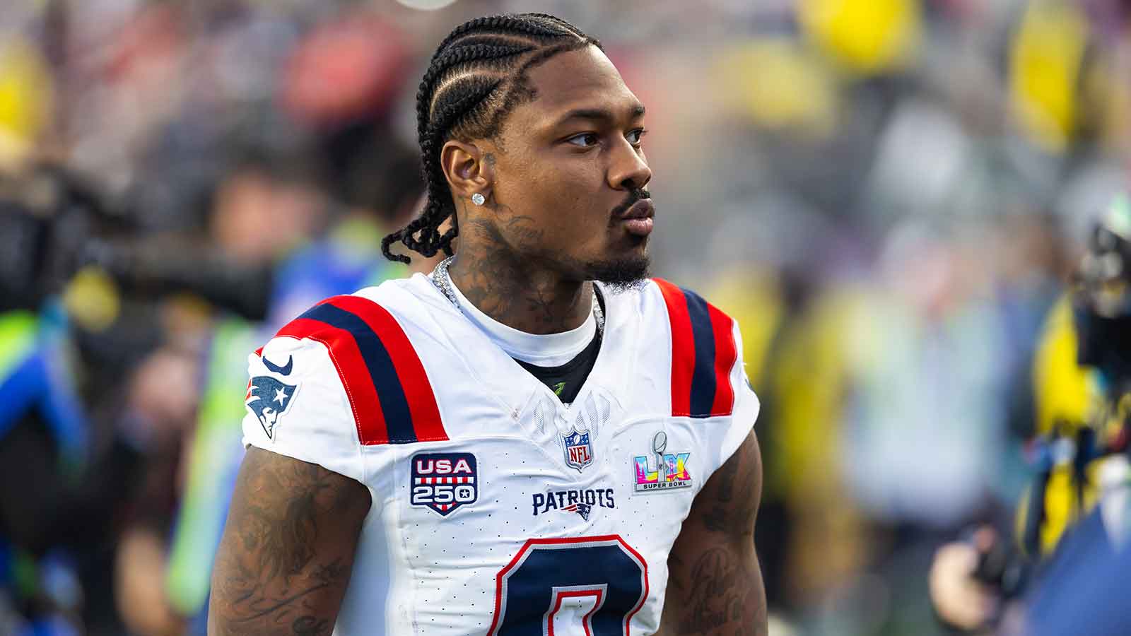 Patriots rumors: Albert Breer sounds off on potential Stefon Diggs reunion amid A.J. Brown trade buzz