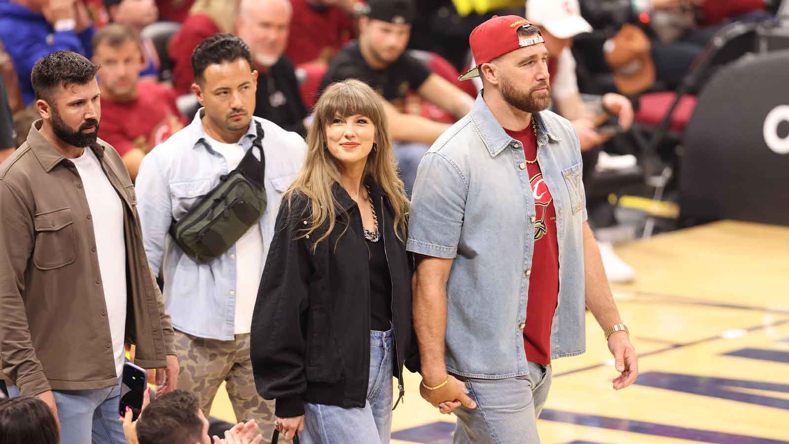 Travis Kelce reveals how Taylor Swift almost got him to betray Cavs with Knicks move