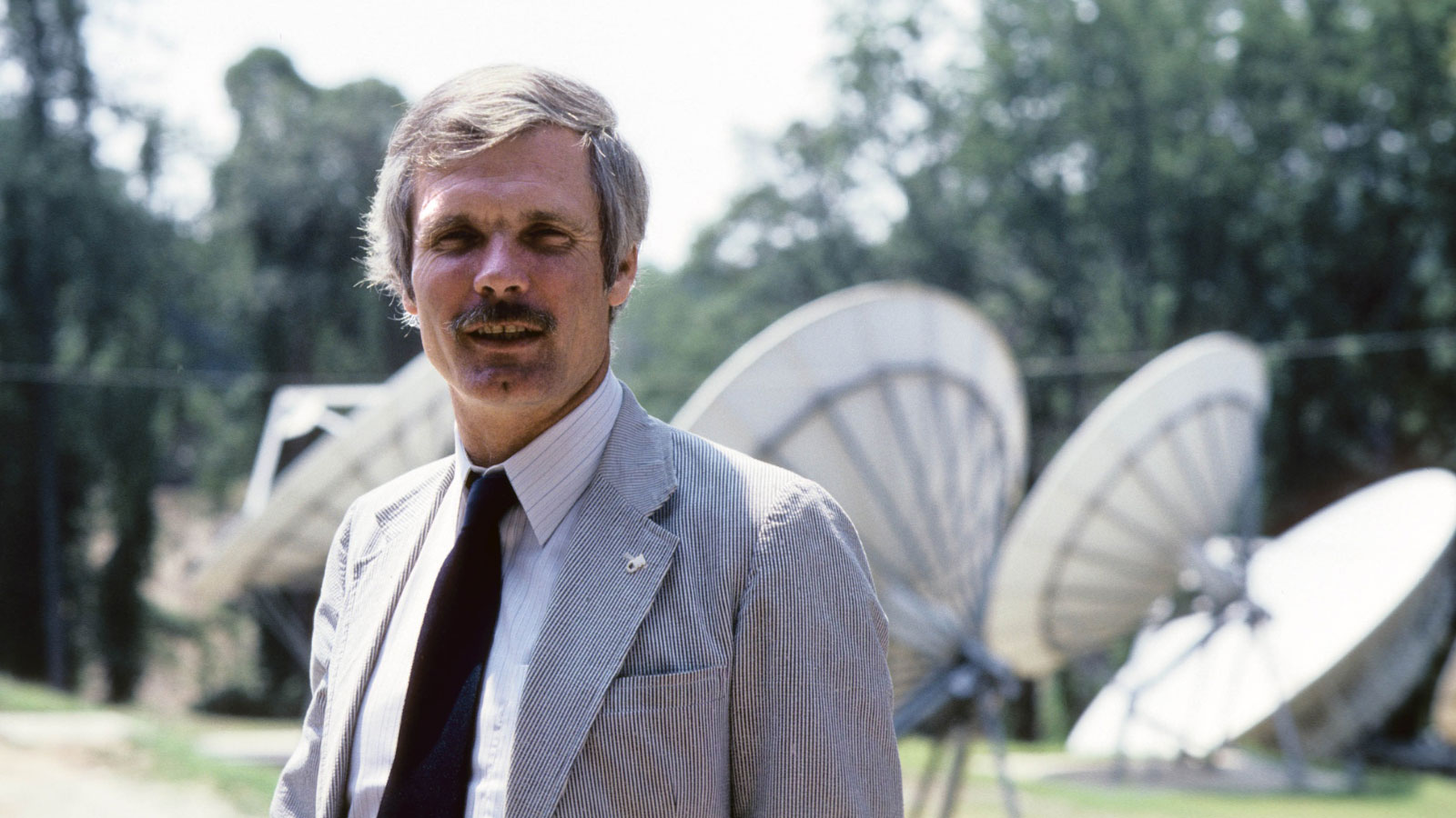 CNN founder, ex-Braves, Hawks owner Ted Turner dies at 87 years old