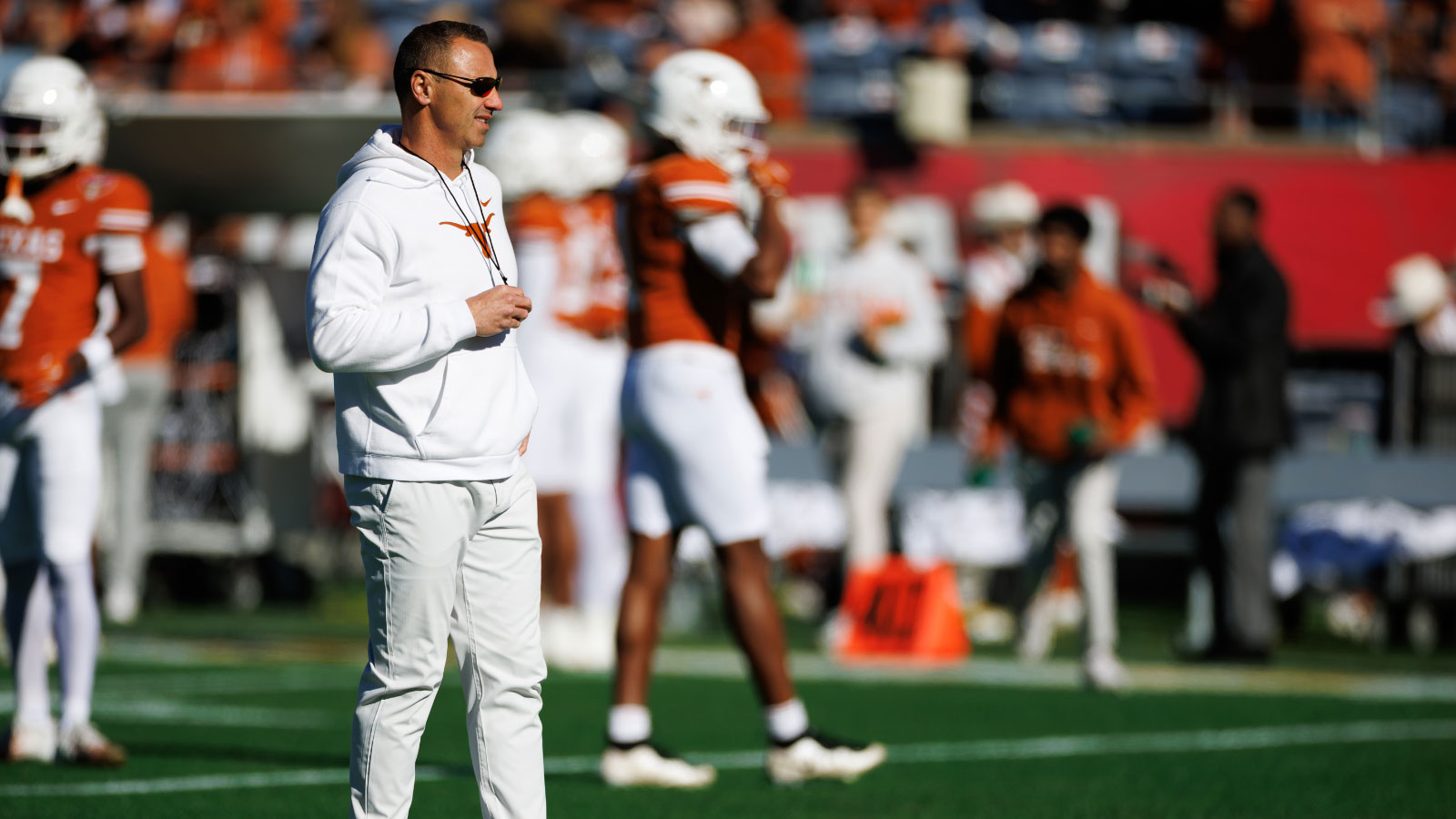 Texas football’s Steve Sarkisian apologizes for Ole Miss basket weaving comments
